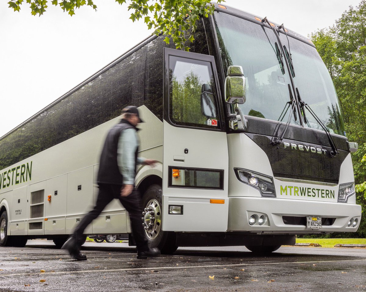 A little rain never stopped a great journey. Let’s roll.

#mtrwestern #charterbus #seattle #pnw #motorcoach