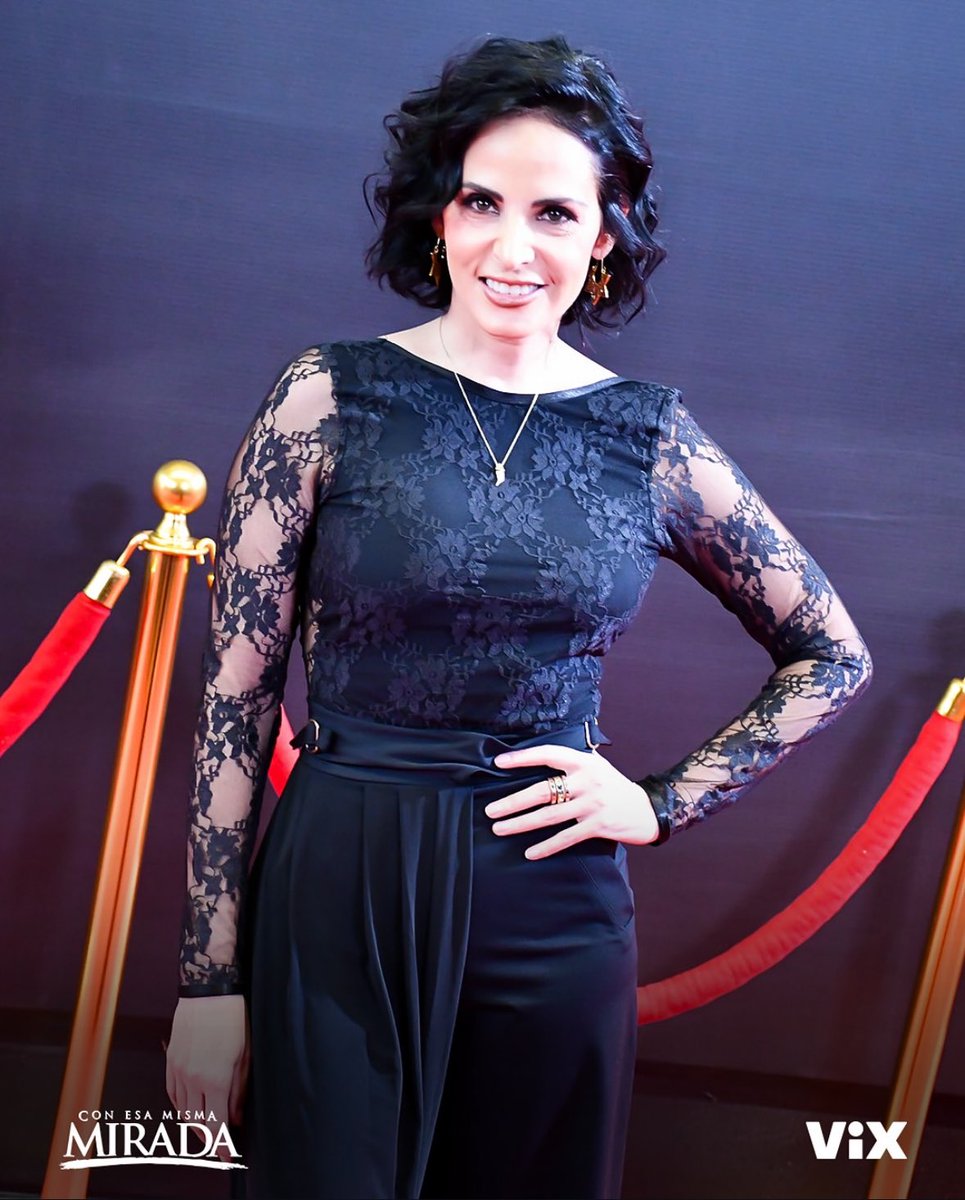 Jerry ML (@jerryml1) on Twitter photo Las actrices <a href="/pamohpam/">Pamela Almanza</a> <a href="/ilianafox/">Iliana Fox</a> <a href="/FernandaBorches/">Fernanda Borches</a> <a href="/ximherrera/">Ximena Herrera</a> en la presentación de
Con esa misma mirada Las actrices <a href="/pamohpam/">Pamela Almanza</a> <a href="/ilianafox/">Iliana Fox</a> <a href="/FernandaBorches/">Fernanda Borches</a> <a href="/ximherrera/">Ximena Herrera</a> en la presentación de
Con esa misma mirada
