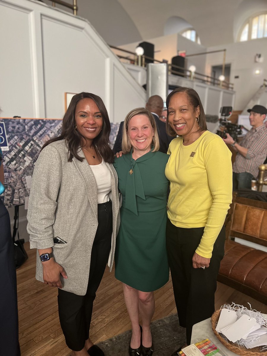 SmallBizDC's tweet photo. Cheers to 20 years of impact! 

Last night, we celebrated the #AdamsMorgan BID at their 20th Anniversary Happy Hour, recognizing their dedication to supporting #DC’s small and local business community.

Here’s to many more years of collaboration and success!

#DCisOpen https://t.co/A9UhFC2ZIw