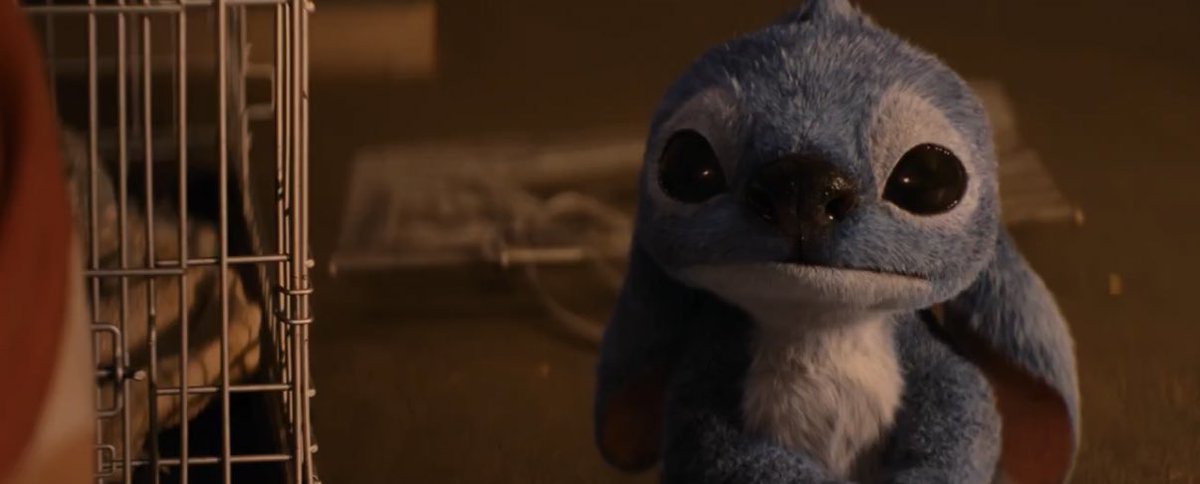 STITCH ES ADORABLE, LO AMO.