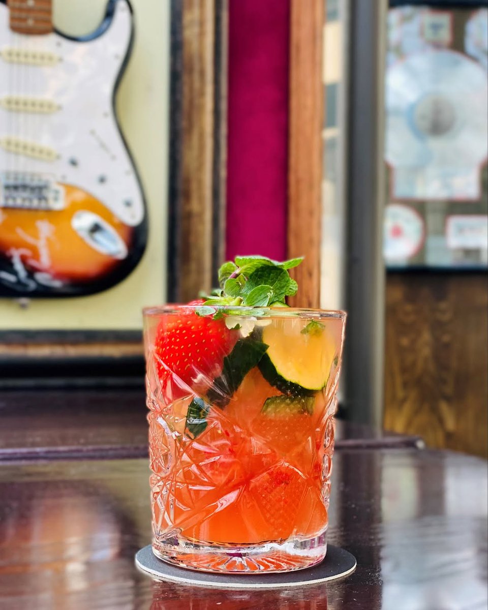 My Wife and I stopped into the Hard Rock Cafe in Rome, Italy for a drink  and just saw this right outside the bathroom staring at me : r/gratefuldead, image size:960x1200