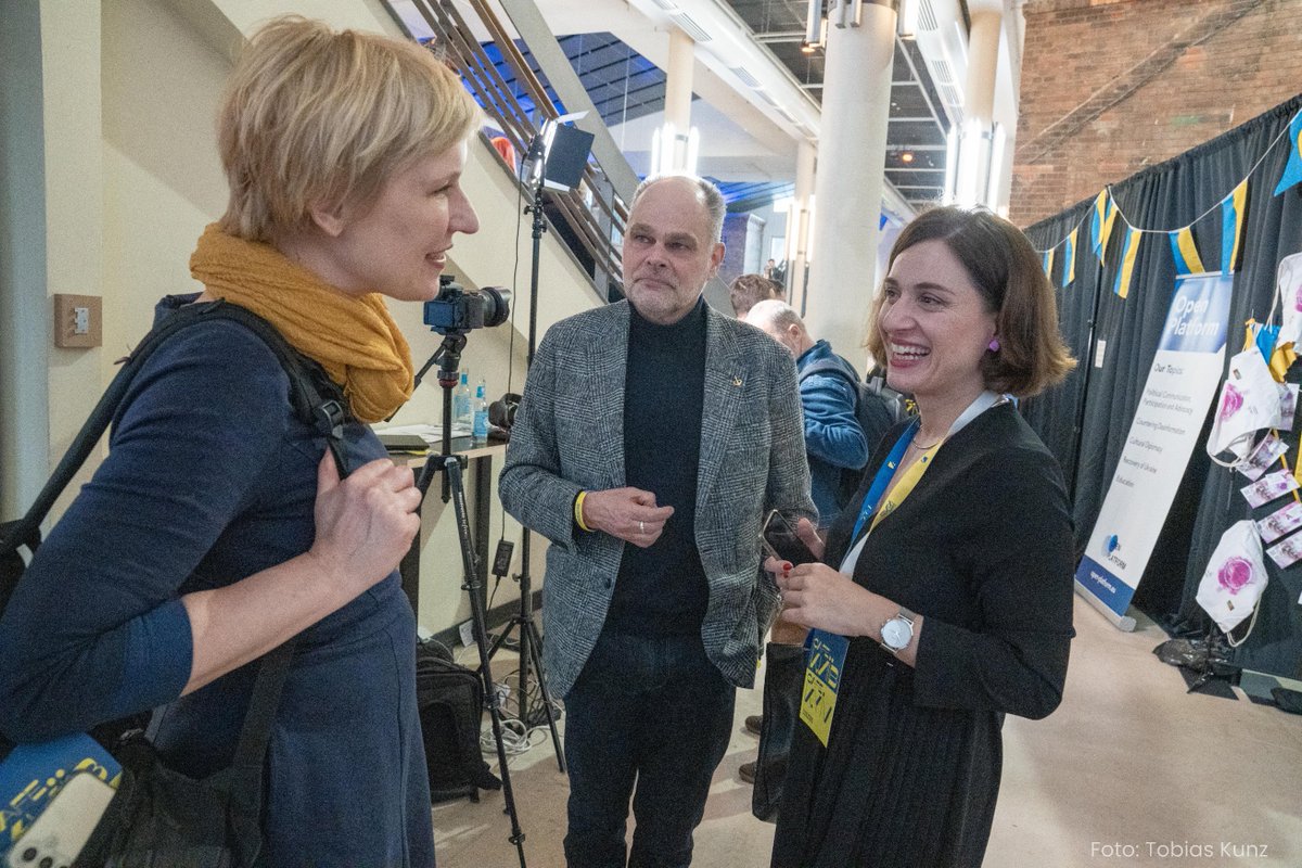 LiberaleModerne's tweet image. 💛💙 Herzlichen Dank an alle Beteiligten – die Organisatoren, an die Gäste und auch an das #LibMod-Team, das unsere Veranstaltungen ermöglicht hat.

Wir hoffen, Euch auf unserer #Ukraine-Konferenz am 21. März begrüßen zu dürfen und freuen uns schon jetzt auf "Café Kyiv" im…