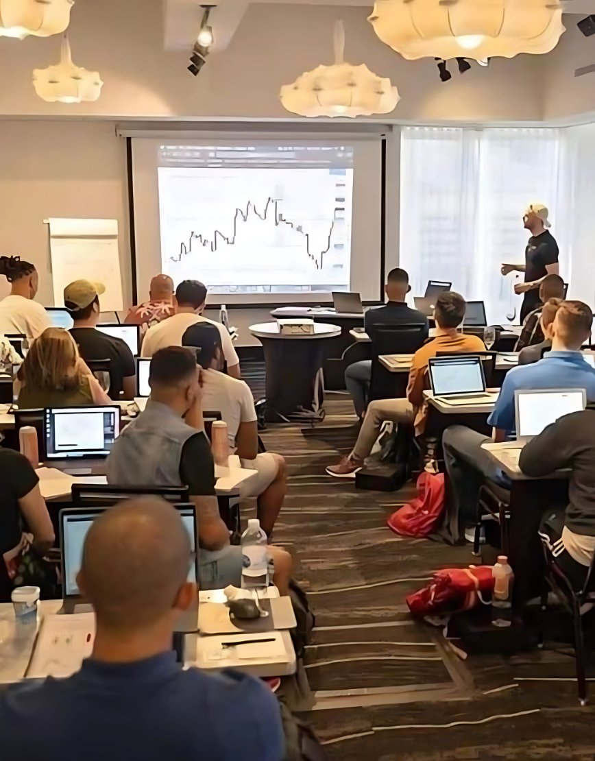 I don't understand why people aren't using AI for trading.

Here are 12 websites that can be used for trading in 2025: