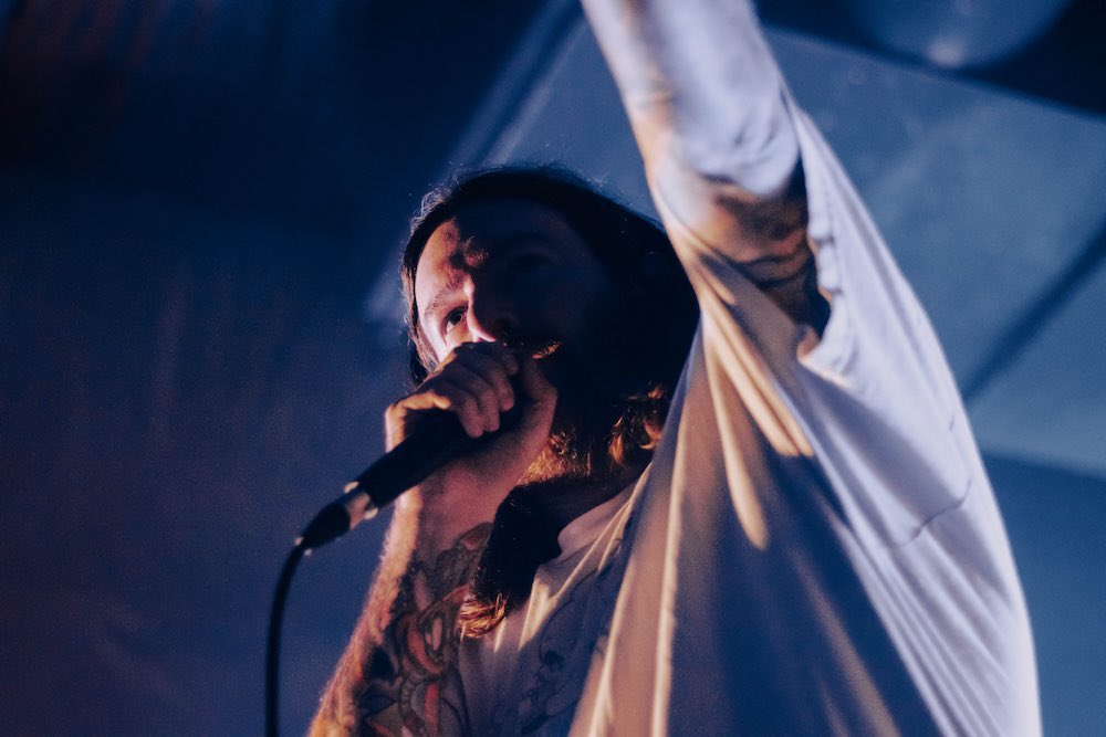punkagandapress's tweet photo. Captured the raw energy and emotion of @counterparts905 live—every moment, every note, every drop of sweat. Check out @lizziexclark’s latest gallery and relive the chaos. 

https://t.co/4iR6kqo4DH https://t.co/RJ5xm699Wp