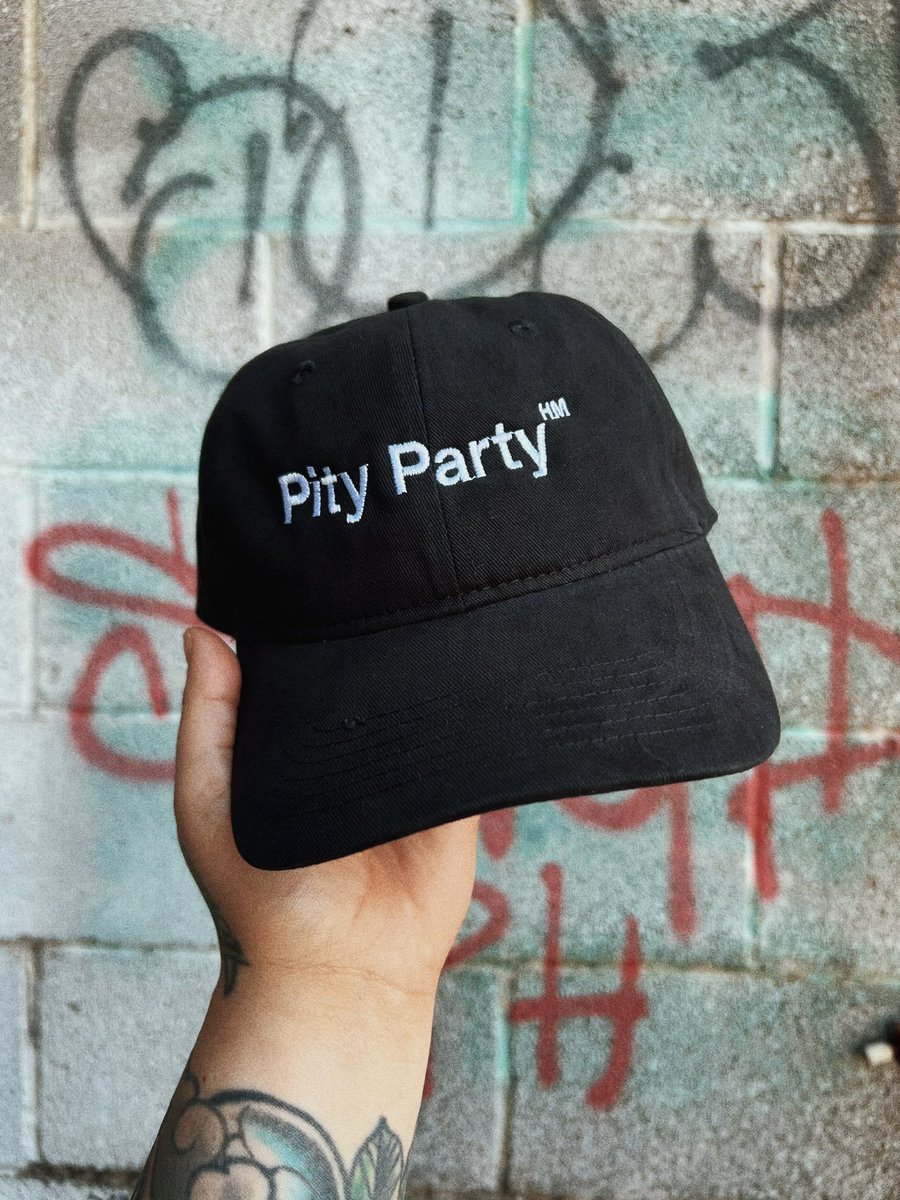 Embroidered caps for <a href="/hotelmiramusic/">HOTEL MIRA</a> 🔥