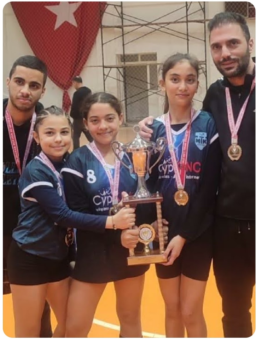 Fahri..Sahil..Perihan..Elvin..Osman Hoca..❤️
#isiasortakdavamız 
#isiasolasıkast