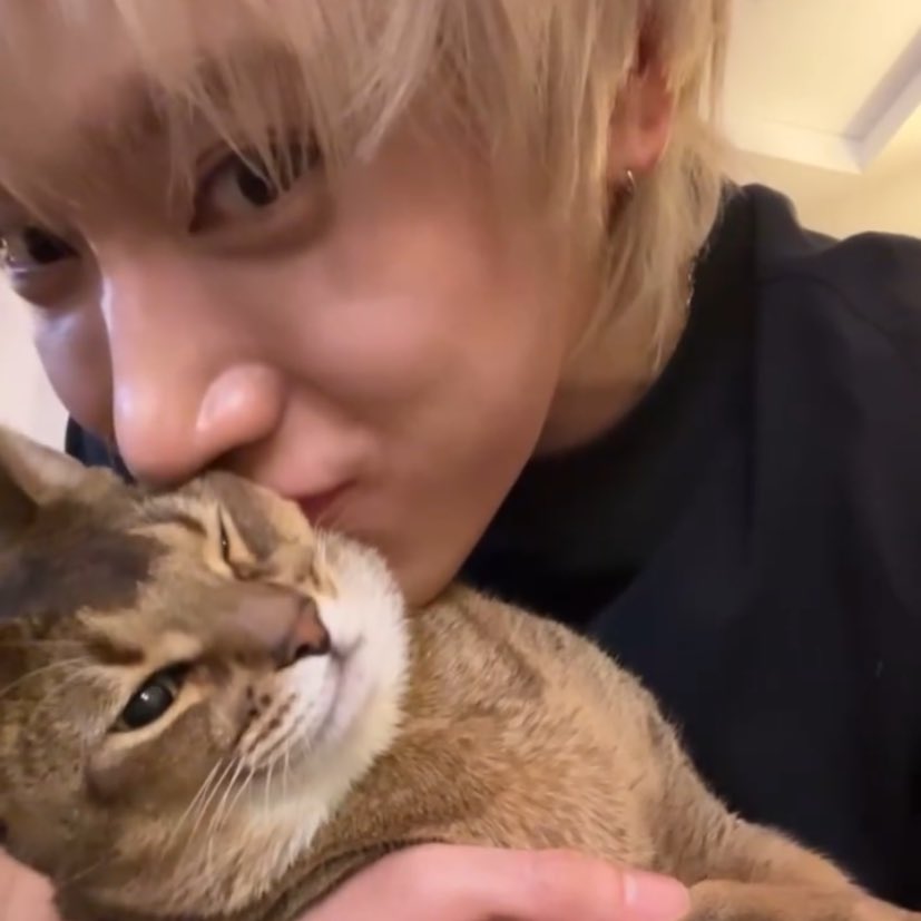 จุ้บมาจุ้บกลับไม่โกง 😗