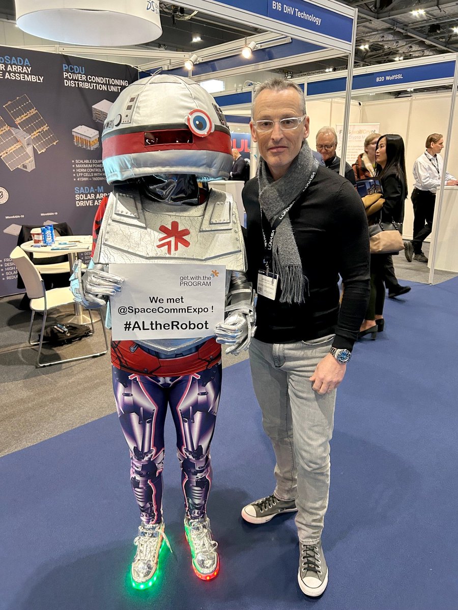 University of South Wales (@unisouthwales) on Twitter photo USW’s <a href="/DamianMBaileyEP/">Damian M. Bailey</a>, Professor of Physiology and Biochemistry, is at <a href="/SpaceCommExpo/">SpaceComm</a> in London, part of a keynote talk on ‘The Biology of the Final Frontier: Innovations for Long-Range Spaceflight and Earthly Challenges’🪐🚀🤖
<a href="/USW_Oxygen/">Vascular Res. Lab</a> <a href="/esa/">European Space Agency</a> USW’s <a href="/DamianMBaileyEP/">Damian M. Bailey</a>, Professor of Physiology and Biochemistry, is at <a href="/SpaceCommExpo/">SpaceComm</a> in London, part of a keynote talk on ‘The Biology of the Final Frontier: Innovations for Long-Range Spaceflight and Earthly Challenges’🪐🚀🤖
<a href="/USW_Oxygen/">Vascular Res. Lab</a> <a href="/esa/">European Space Agency</a>