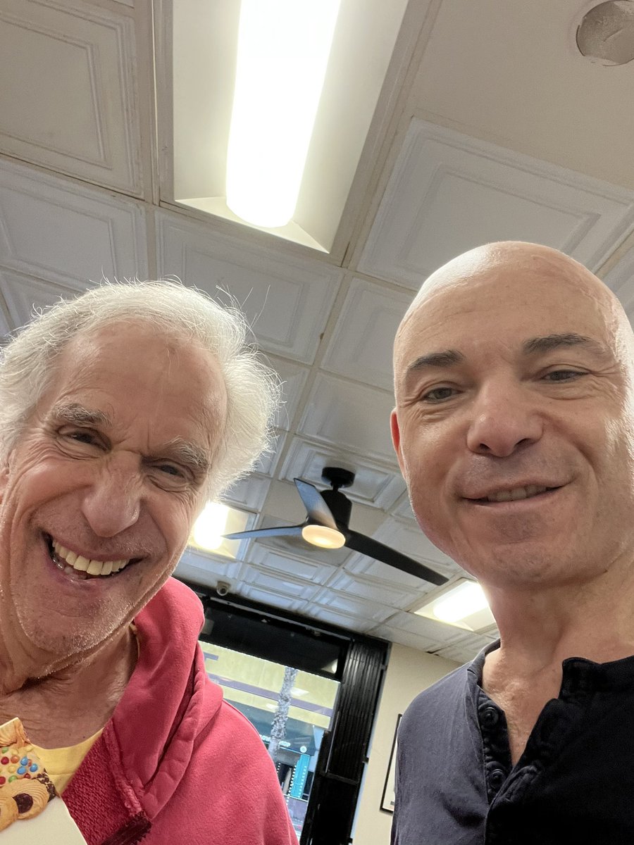 Its A Sweet World tweet media