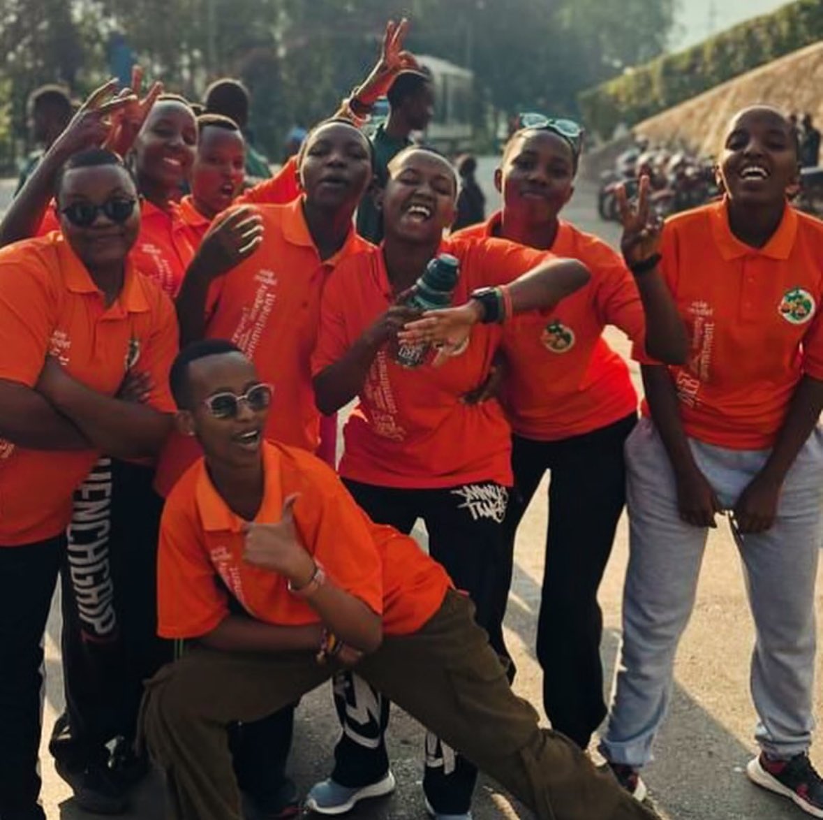 asyv's tweet photo. What an unforgettable Grand Study Tour! From waterfalls to volcanoes, the Class of 2025 took in Rwanda’s natural wonders. They also saw different industries, like hydropower, in-action. There’s no better way to open our kids’ eyes to the possibility their futures hold! #SeeRwanda https://t.co/00C9hgrHIF