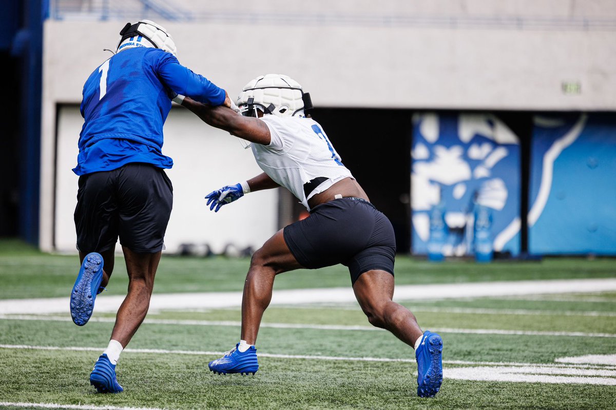 Coach Glenn T. Ford Jr. (@glenntfordjr1) on Twitter photo Grown Man Business @ the L.O.S. We Gone Put Them Jumpers Cables On You!!
MONSTERVILLE!!
We Build Monsters! <a href="/GeorgiaStateFB/">GSU Football</a> Grown Man Business @ the L.O.S. We Gone Put Them Jumpers Cables On You!!
MONSTERVILLE!!
We Build Monsters! <a href="/GeorgiaStateFB/">GSU Football</a>