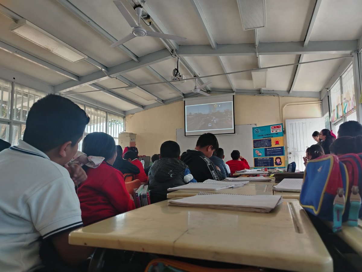 Fomentando los valores en niñas, niños y adolescentes, a la Secretaria de Seguridad, a través de de Fiscalización se realizaron  pláticas de prevención a las adicciones así como al uso adecuado del 9-1-1, este último por medio del personal de C4. #Celaya