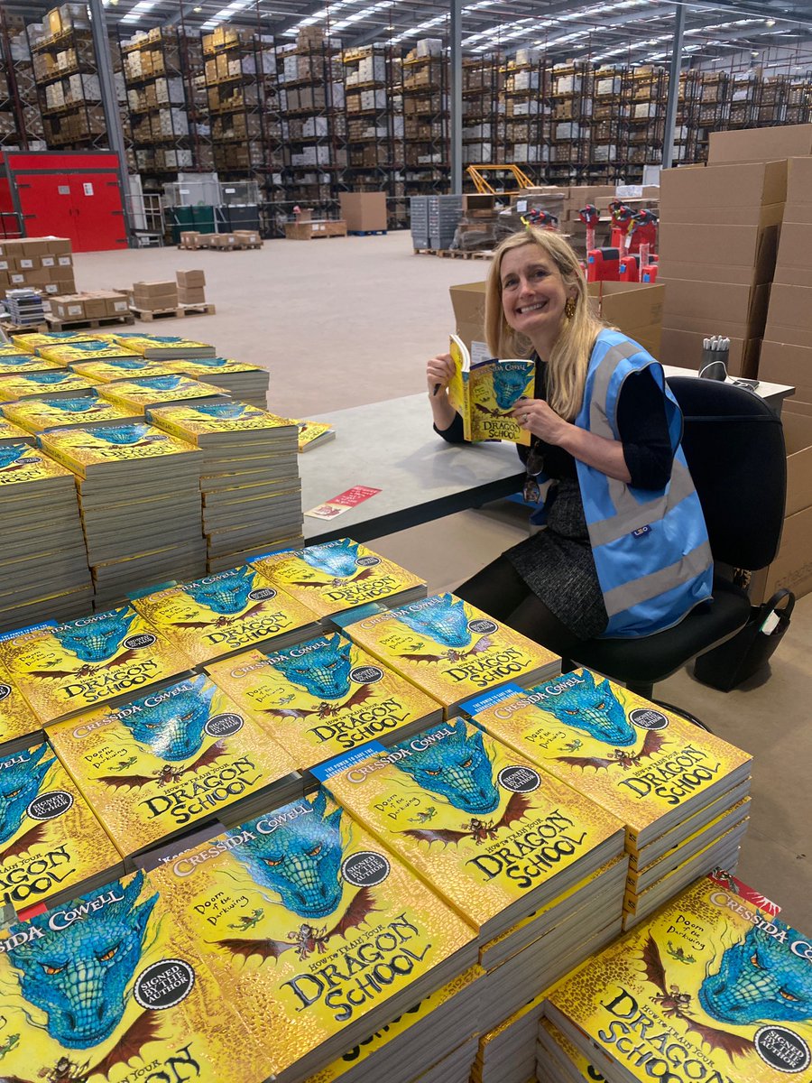 Cressida Cowell tweet media