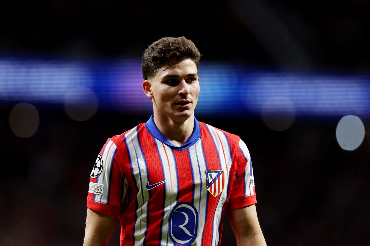 BarcaUniversal's tweet image. Real Madrid have just completed one of the most shameless robberies in football history.