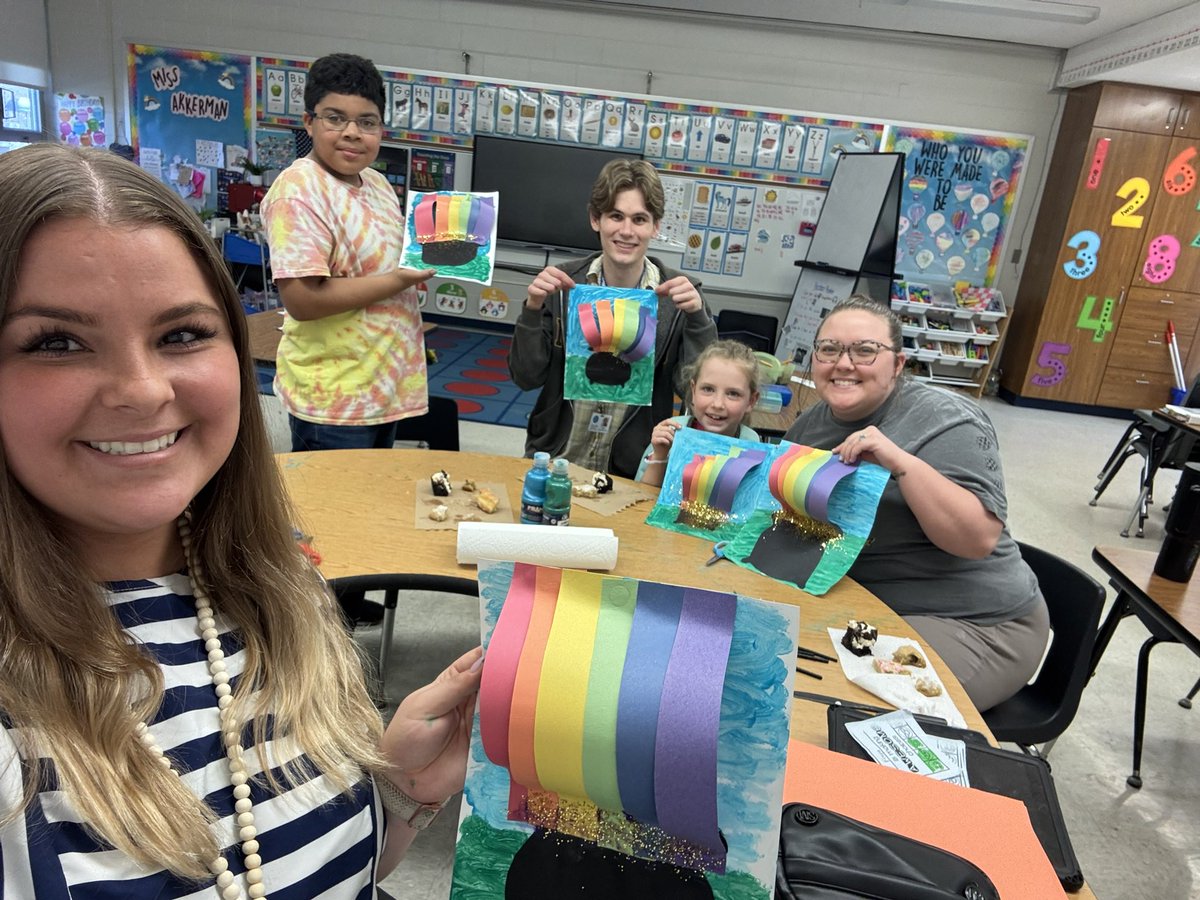 Cookies &amp; Crafts with our Chilingo winners!  #WeBelieveinBRE