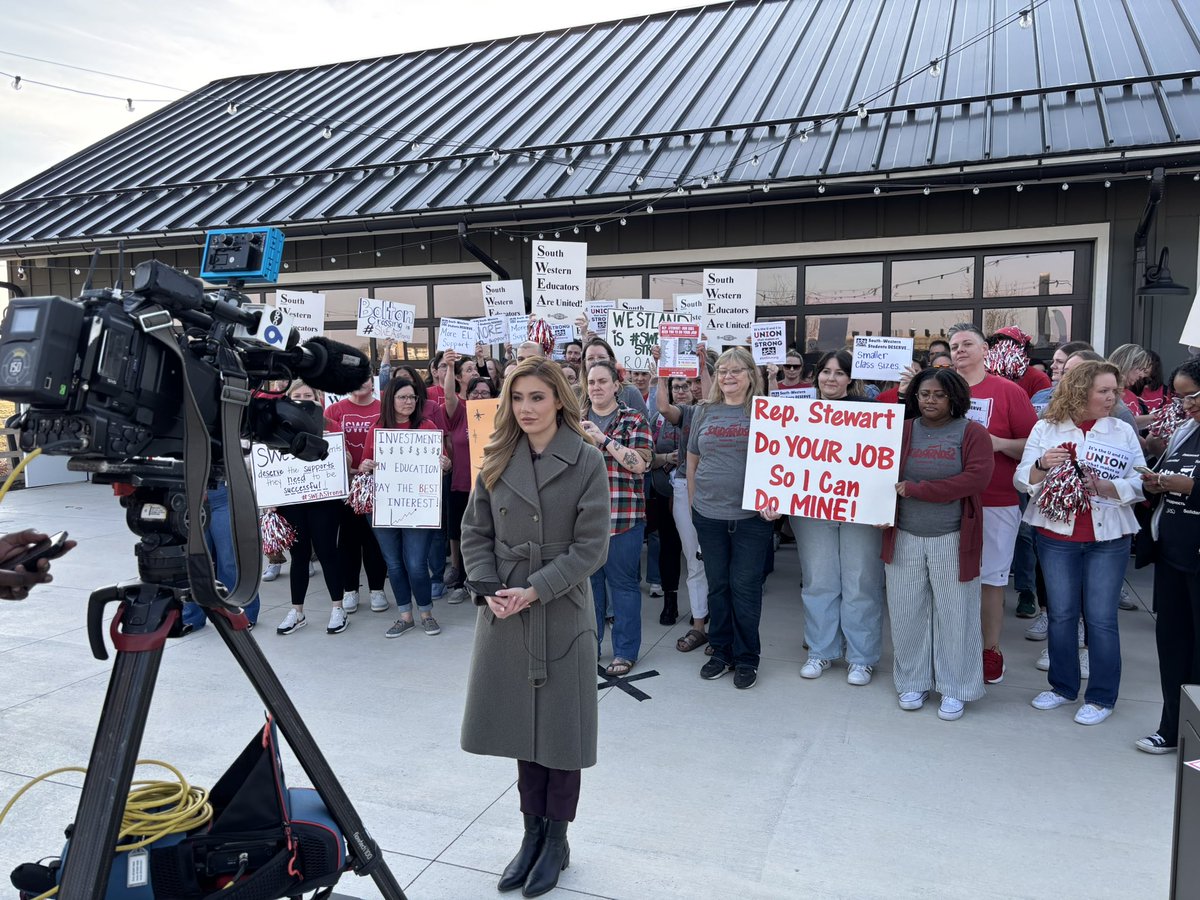 Columbus Education Association (@columbusea) on Twitter photo BREAKING: CEA joins teachers and parents from State Rep. <a href="/BrianStewartOH/">Brian Stewart</a>’s House District to demand that he do his job and fully fund schools! The school districts Stewart represents face a total of $76,000,000 in cuts. Unacceptable. Our Schools, and our futures, are #InOurHands! BREAKING: CEA joins teachers and parents from State Rep. <a href="/BrianStewartOH/">Brian Stewart</a>’s House District to demand that he do his job and fully fund schools! The school districts Stewart represents face a total of $76,000,000 in cuts. Unacceptable. Our Schools, and our futures, are #InOurHands!