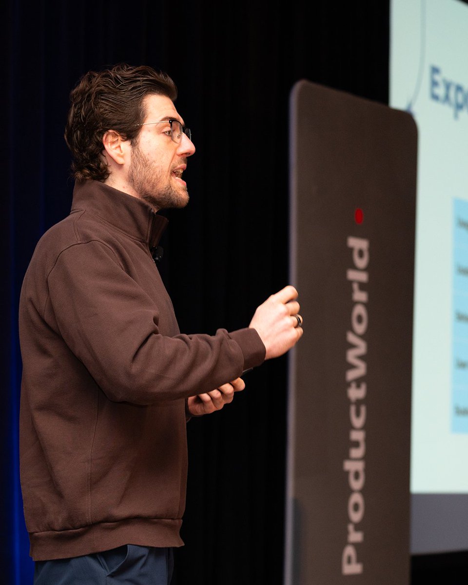 DeveloperWeek's tweet image. #DevWeek2025 has brought some new ideas, breakthrough innovations, and inspiring discussions.

What was your biggest takeaway this year? 
We can&apos;t wait to hear!👇🏻