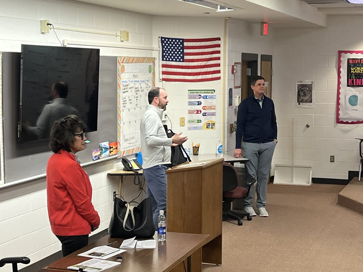 Tom Woodford tweet media