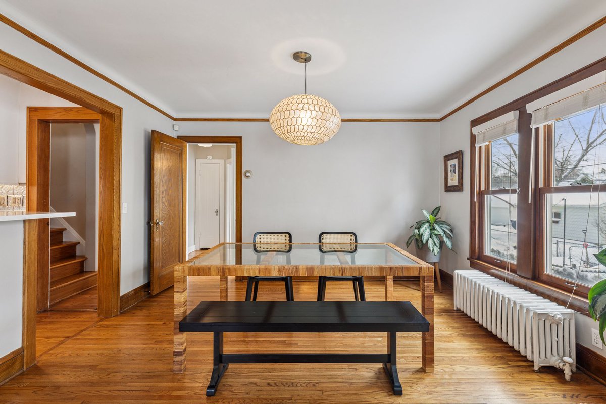 AgentBenedict's tweet photo. JUST LISTED! Charming 4BD/3BA/2CAR Home in the Lynnhurst neighborhood of Minneapolis!

5229 Irving Avenue S, Minneapolis

$675,000!

Virtual Tour: https://t.co/PPH9N4zVvz

Call me to set up a showing!
Adam Benedict
651.226.3928
RE/MAX ADVANTAGE PLUS
adam@agentbenedict.com https://t.co/0GgXamg6lO