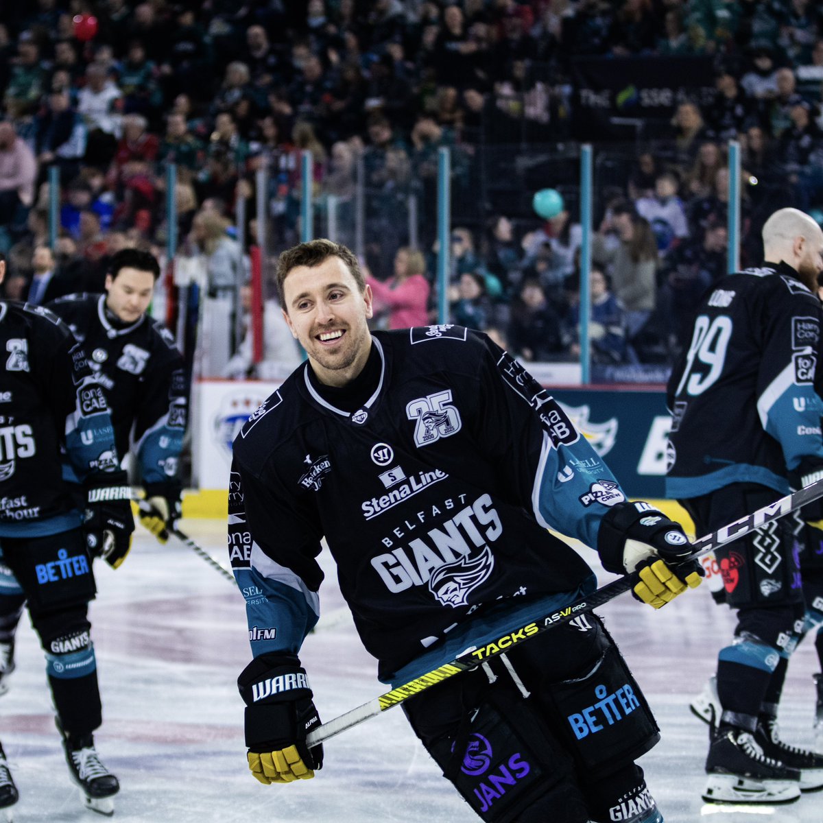 The <a href="/BelfastGiants/">Belfast Giants</a> are crowned 2025 <a href="/officialEIHL/">Elite Ice Hockey League | #EIHL</a> Challenge Cup Champions 

#CC25