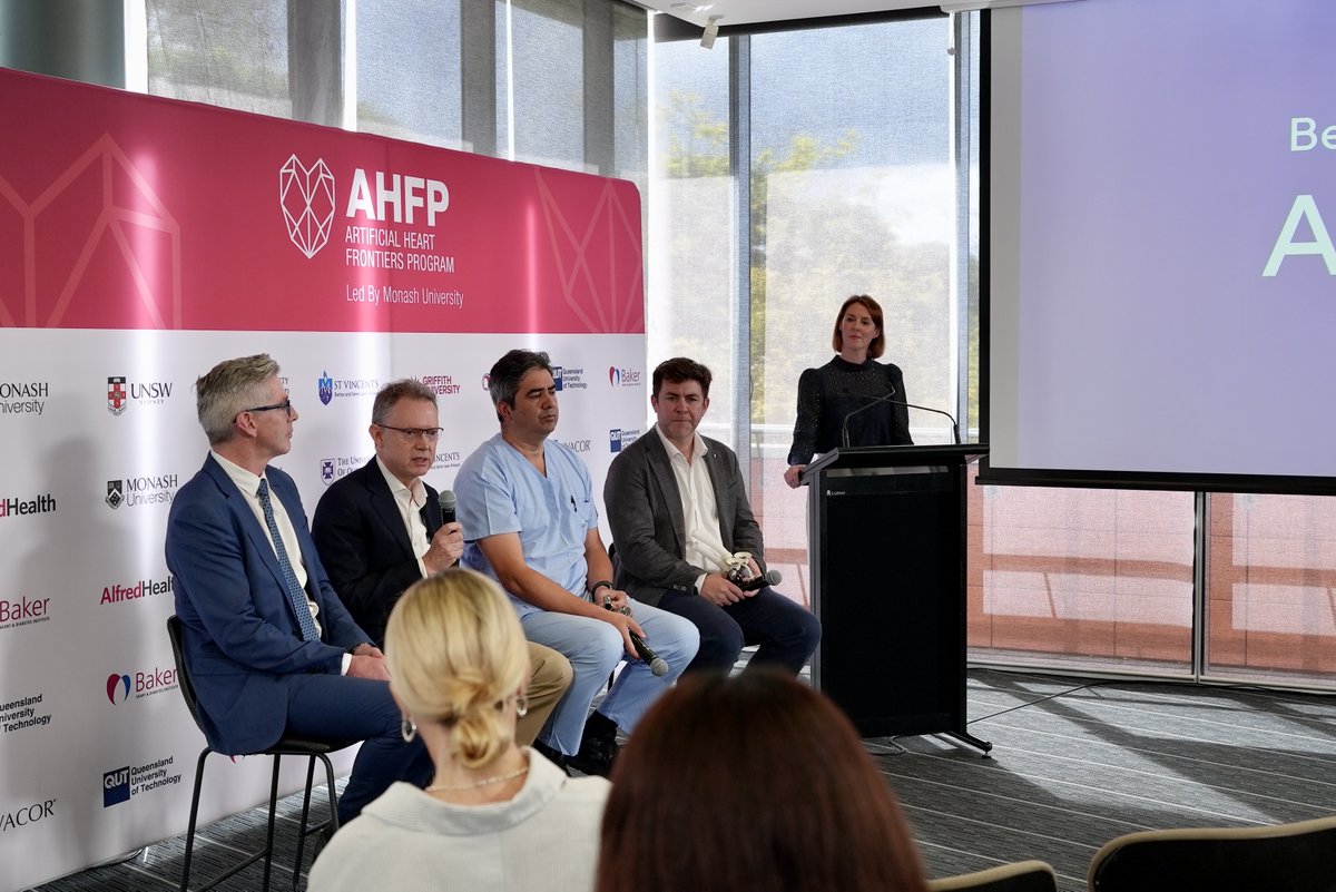 VictorChangInst's tweet image. News of the 1st Aust patient to receive @BiVACOR Total Artificial Heart made headlines around the world and saw media descended on the Institute to talk with Prof Chris Hayward, BiVACOR founder Daniel Timms & @SVHSydney surgeon Paul Jansz.
