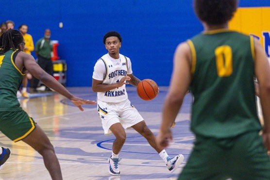 Southern Arkansas (D2) guard BJ Davis is available in the portal, he tells TPR.

Grad transfer averaged 11.9 PPG, 3.4 RPG, and 2.9 APG while shooting 40% from the field and 37% from three this past season.