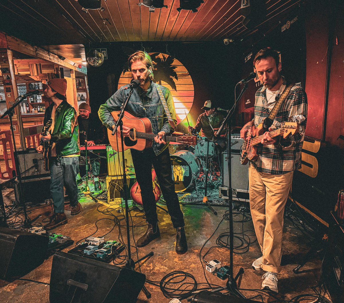 Sign up to our mailing list to be the first to hear everything Everyone Says Hi: esh.lnk.to/signup

📸 Tom Westwood