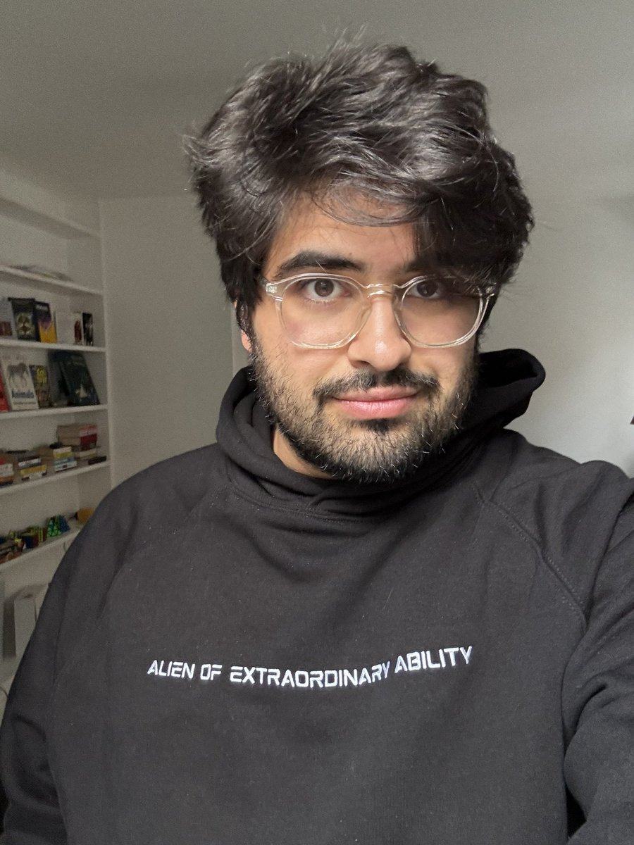 MahyadGhassemi's tweet image. Question is, is your @O1Visa status truly confirmed until you’ve snagged one of these bad boys? 🔥