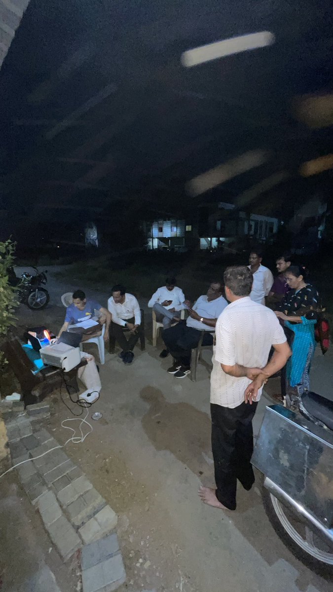 gpbaben's tweet photo. તારીખ - 12/3/2025-બુધવાર  -બાબેન ગામે રોયલ પાર્ક   માં રાત્રે કેમ્પ કરી વેરા વસુલાત કરી @cmogujarat @surat_ddo @tdo_bardoli @bhavsinhparmar1 @bhavesh_patel_baben @bhavin03283 @InfoSuratGOG https://t.co/ExnFckswuc