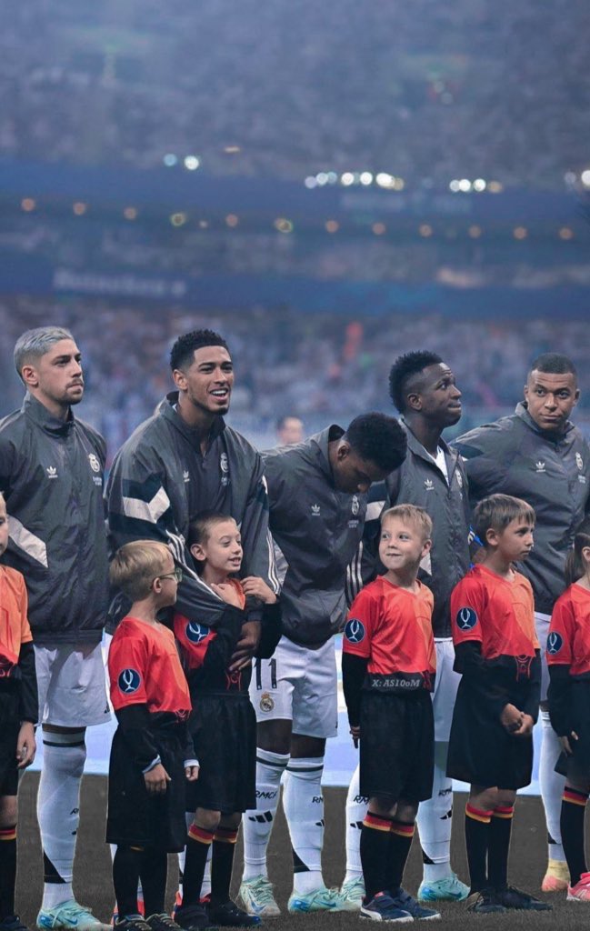 🚨🚨🚨🚨🚨🚨🚨🚨 عــاجــل:

رباعي الرعب في ريال مدريد أساسي ضد أتليتكو مدريد 🤍