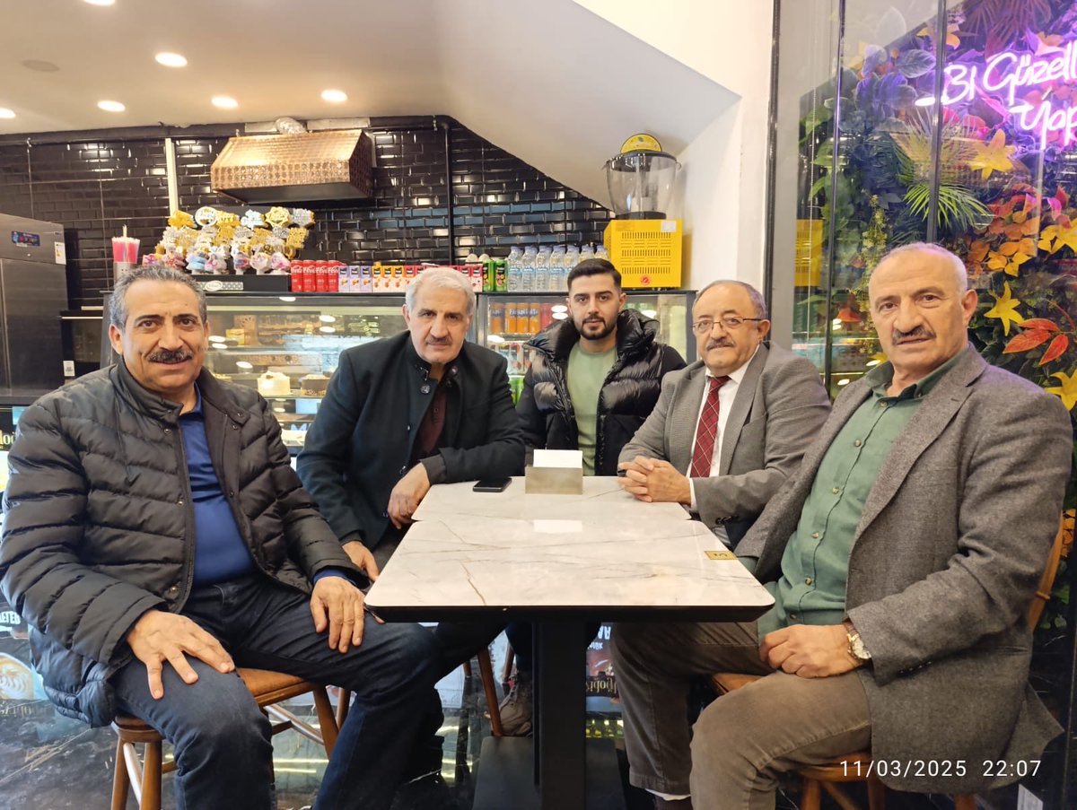 RsKaya (@ahrmskays) on Twitter photo 