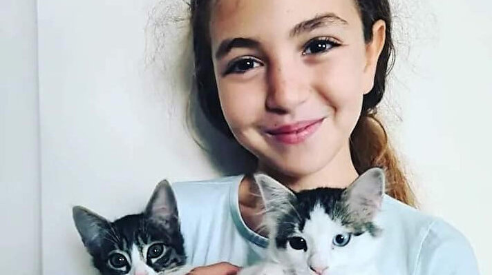 Kimin yanındayım, kimin karşısındayım?
(Güvenli Sokaklar Derneği aleyhindeki iddialar hakkında)

Güzel insanlar;

2023 sonu, 2024 başı bu hesabı açtım. Tunahan'ın saldırıya uğradığı dönemdi.

Maksadım uzun süredir köpek sorunu ile ilgili ortada dolaşan mantık hatalarını düzeltmek