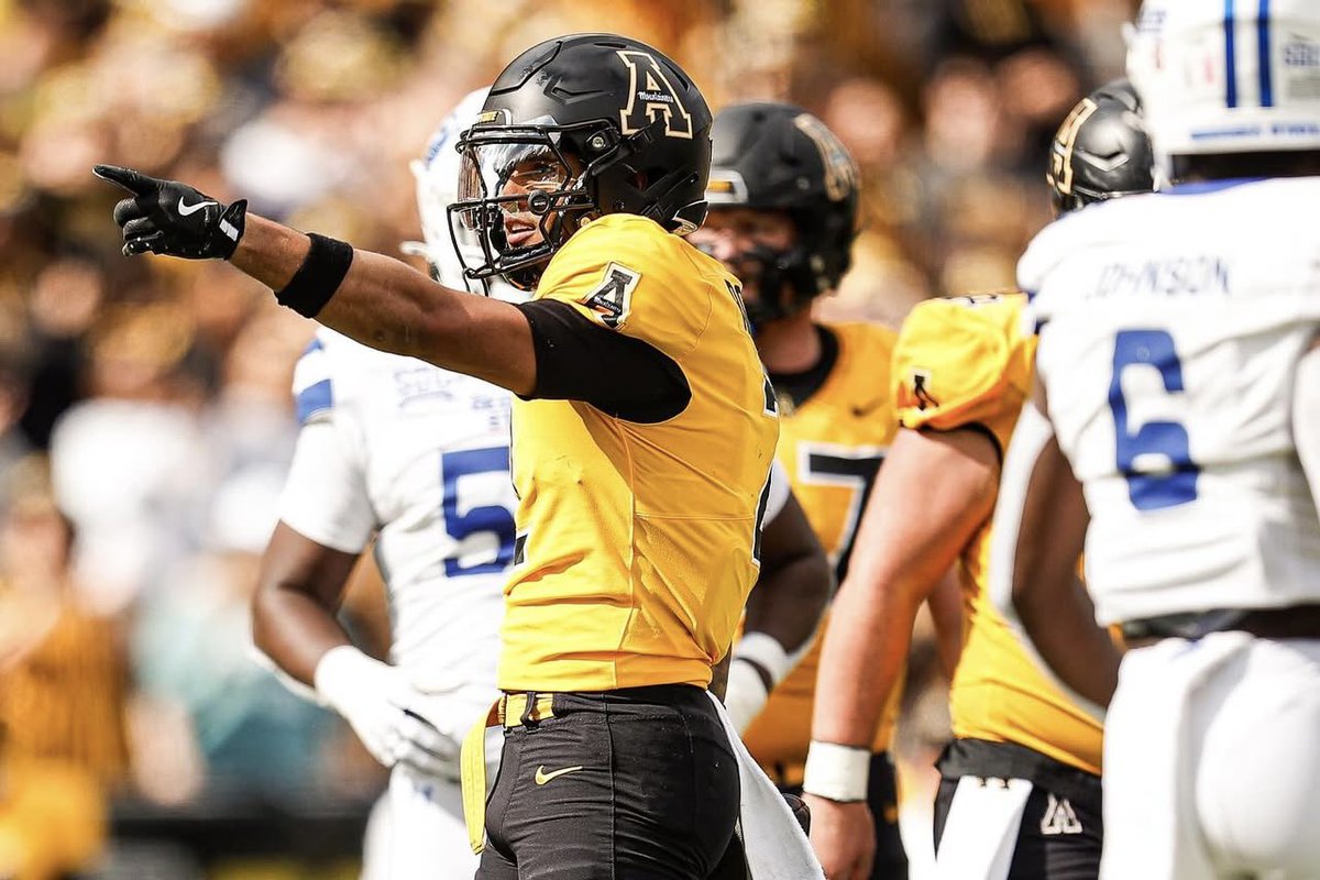 I’m blessed to announce I have received an offer from Appalachian State University!
<a href="/PennySmith_/">Smith</a> <a href="/Grade_aTraining/">🅰️</a> <a href="/CoachJakeDawson/">Jake Dawson</a> <a href="/NCEC_Recruiting/">NPA</a> <a href="/CHSDragonsFB/">Clinton Dragons Football</a> <a href="/RivalsFriedman/">Adam Friedman</a> <a href="/5StarPreps/">5Star Preps</a> <a href="/NatlPlaymkrsAca/">NatlPlaymkersAcademy</a> <a href="/Dowell_Loggains/">Dowell Loggains</a> <a href="/CoachDailey_A6O/">Joe Dailey</a>