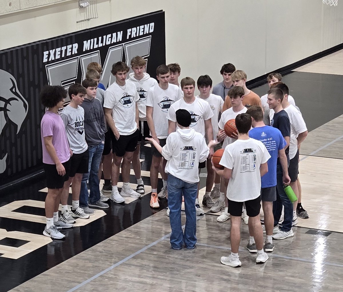 Coach Pella sharing some insights and inspiration with the boys BB team. It's a #emfbobcats thing!!!