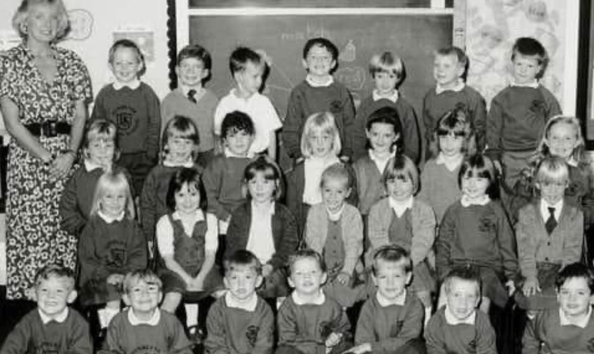 13th March, 1996

Remembering all the victims and those injured in the horrific Dunblane Primary School Massacre

Please never ever forget these innocent wee bairns and their teacher 😢 ❤ 🏴󠁧󠁢󠁳󠁣󠁴󠁿🙏