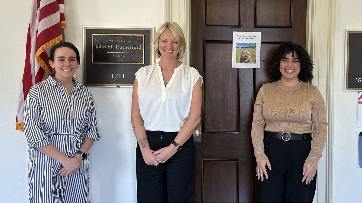 Meeting with the offices of <a href="/SenAshleyMoody/">Senator Ashley Moody</a> , <a href="/RepRutherfordFL/">Rep. John Rutherford</a>, and <a href="/RepGonzalez/">Rep. Vicente Gonzalez</a> today in D.C. to discuss stronger disaster response and emergency shelter solutions for communities nationwide.
<a href="/PalletShelter/">Pallet</a> #DisasterResponse #EmergencyShelter #MadeInAmerica