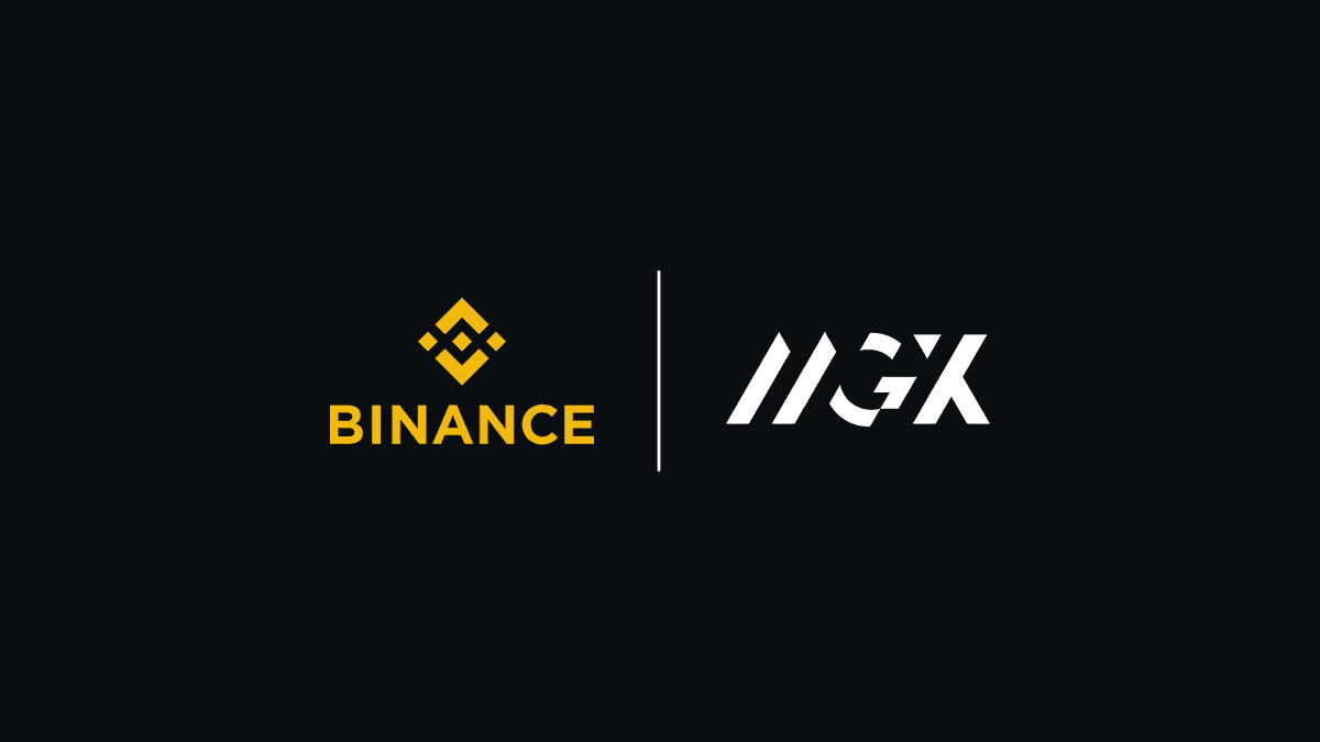 kurcenli34's tweet photo. #MGX’ten Binance’e Dev Yatırım haberi Kripto ve Yapay 
Zekâ Güçlerini Birleştiriyor👌

#MGX, yapay zekâ ve ileri teknoloji yatırımlarıyla tanınan Abu Dabi merkezli bir şirket, Binance’e 2 milyar dolarlık tarihi bir yatırım yaptı. 👏👏

Bu, Binance’in bugüne kadar aldığı ilk kurumsal yatırım olmasının yanı sıra, stablecoin ile yapılan en büyük yatırım ve bir kripto şirketine yapılan en büyük finansal destek olarak kayıtlara geçti.

MGX ve Binance Ortaklığı Ne Anlama Geliyor? 🤝

#MGX, bu yatırım ile Binance’te azınlık hissesi alarak blockchain ve yapay zekâ teknolojilerinin finans dünyasındaki etkisini güçlendirmeyi hedefliyor.

Binance ise 260 milyon kullanıcı ve 100 trilyon doları aşan işlem hacmiyle halihazırda dünyanın en büyük ve en güvenilir kripto borsalarından biri. Ancak bu yatırım, Binance’in merkeziyetsiz finans (#DeFi), tokenizasyon ve yapay zekâ destekli blockchain çözümlerinde öncü olmasını daha da hızlandıracak.

Bu Yatırımın Önemi 🔍

Kripto Ekosistemine Güven Artıyor: Kurumsal yatırımcıların sektöre ilgisi artıyor.

Yeni Teknolojilere Destek: Yapay zekâ ve blockchain entegrasyonu güçlenecek.

Binance’in Küresel Konumu Daha da Güçleniyor: Dünyanın en büyük borsası, teknoloji yatırımlarıyla geleceğin finans dünyasını şekillendirmeye devam edecek.

Yöneticilerden Açıklamalar 🗣️

📌 MGX CEO’su Ahmed Yahia:
"Blockchain ve kripto finans dünyasında devrim yaratıyor. Binance gibi bir liderle güçlerimizi birleştirerek daha güvenli, ölçeklenebilir ve uyumlu bir ekosistem inşa etmeyi hedefliyoruz."

📌 Binance CEO’su Richard Teng:
"Bu yatırım, Binance ve tüm kripto sektörü için bir dönüm noktası. Düzenleyicilerle iş birliğimizi artırarak, uyumlu ve sürdürülebilir bir dijital finans ekosistemi oluşturacağız."

MGX Kimdir? 🤖

#MGX, yapay zekâ ve ileri teknolojilere yatırım yapan küresel bir teknoloji şirketidir. AI’nin potansiyelini maksimuma çıkarmak için yarı iletkenler, altyapı, yazılım ve fiziksel AI çözümlerine yatırım yapmaktadır.

💡 Sonuç: Bu yatırım, kripto ve yapay zekânın kesiştiği noktada büyük bir değişimin başlangıcı olabilir. Binance ve #MGX ortaklığı, dijital ekonominin geleceğini inşa etmeye hazırlanıyor!

Bu içerik haber niteliğindedir. Yatırım tavsiyesi içermez .

📍Yasa gereği marka borsa koin ismi gözüktüğü için ücretsiz #reklam.
