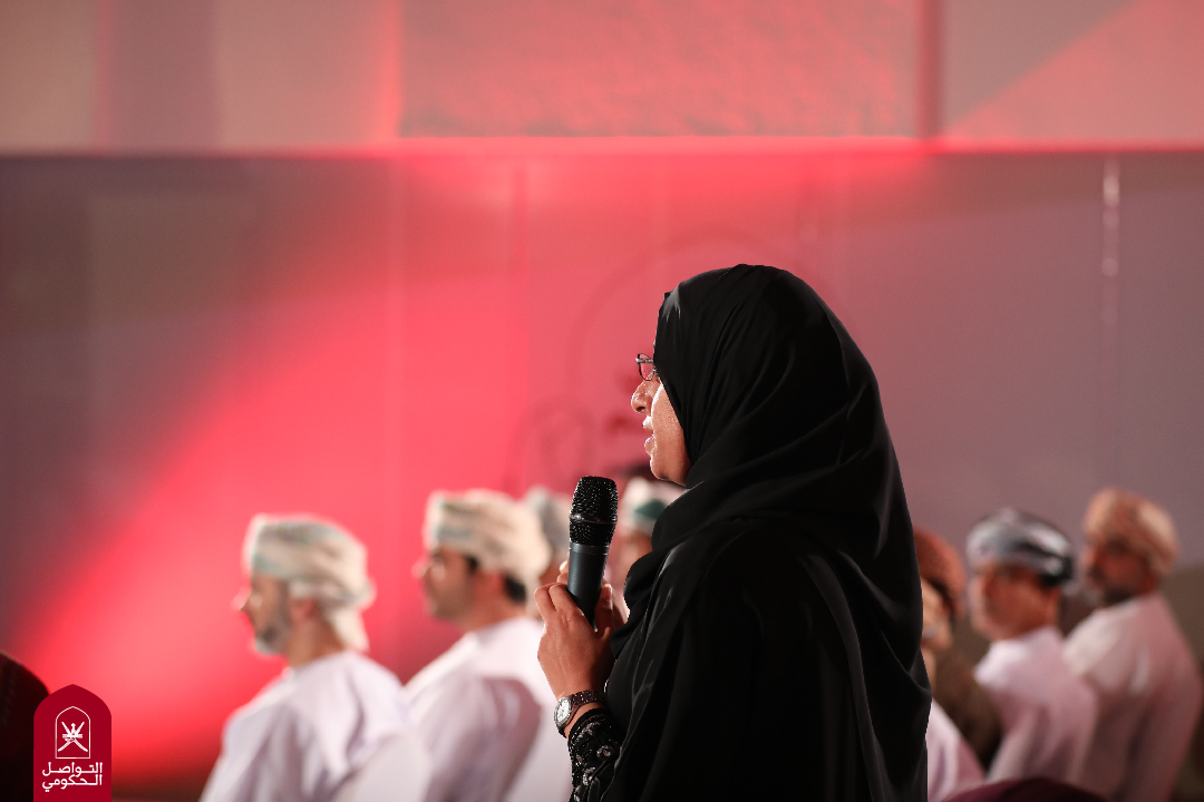 Oman_GC's tweet photo. #حوار_التواصل
مساحة حرة لطرح الأفكار والنقاش

حيث تتلاقى الرؤى، وتتولد الحلول بروح المسؤولية والعمل المشترك، لتحقيق تطلعات الوطن والمواطن. 💡📷 

#التواصل_الحكومي