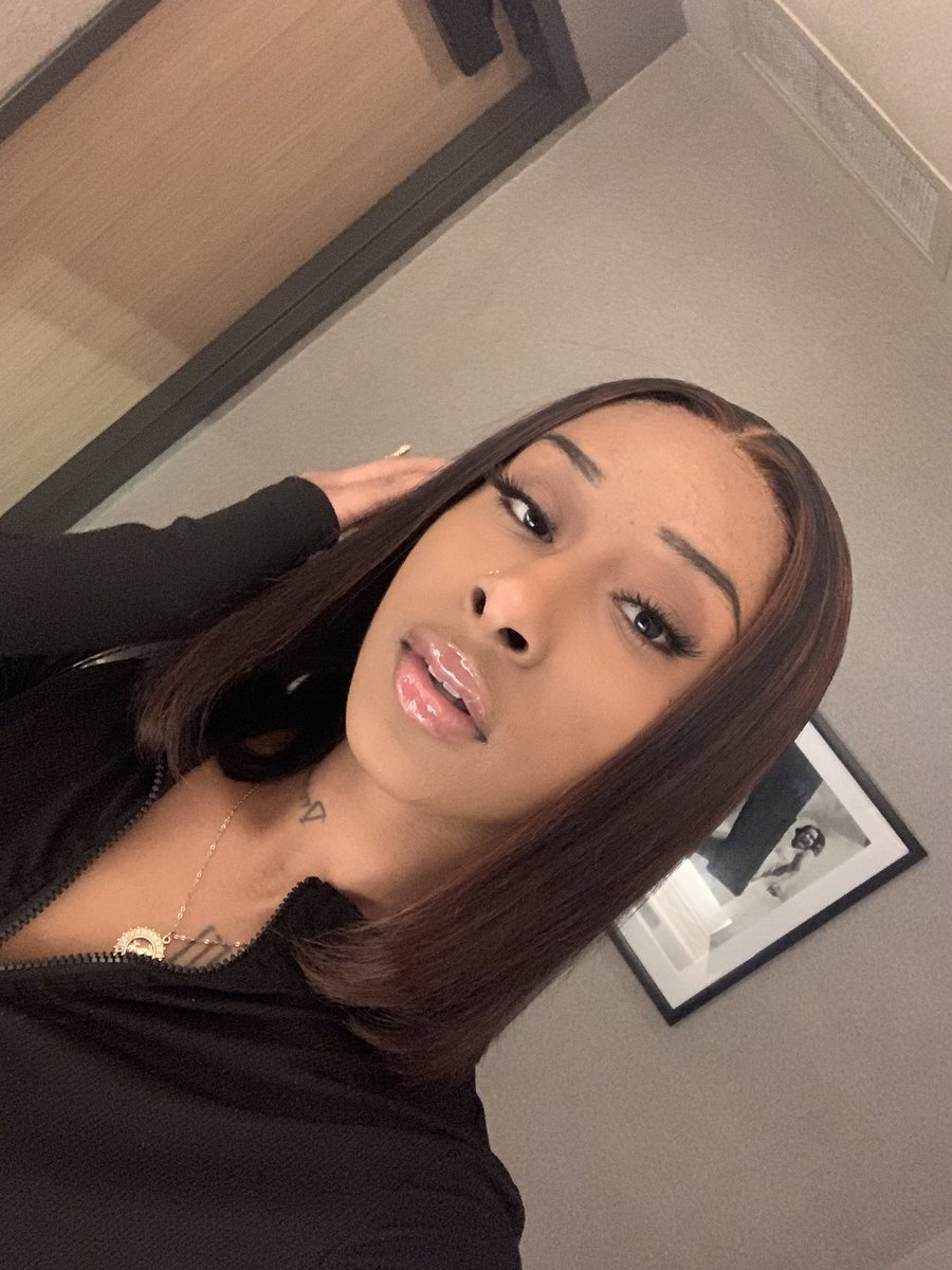 trapppdoll_k's tweet image. Your favorite 💎 #spendit