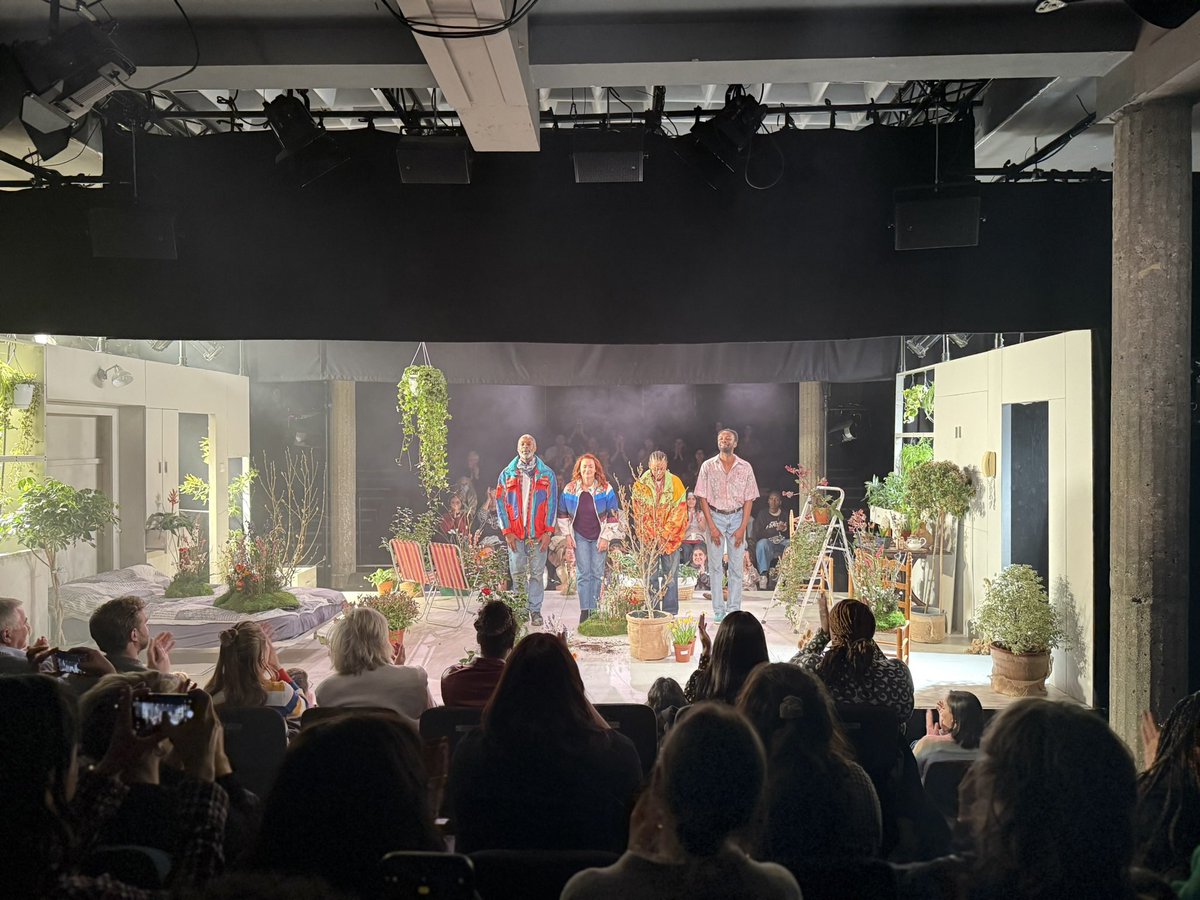 Jay Perkins (@jayperkinspsych) on Twitter photo Lavender, Hyacinth, Violet, Yew at <a href="/bushtheatre/">Bush Theatre</a> was fantastic, the way it cleverly explored Black queerness, intergenerational relationships and trauma, interracial family dynamics, loss, love, connection, rupture and repair. It was equally moving and funny 😊 Lavender, Hyacinth, Violet, Yew at <a href="/bushtheatre/">Bush Theatre</a> was fantastic, the way it cleverly explored Black queerness, intergenerational relationships and trauma, interracial family dynamics, loss, love, connection, rupture and repair. It was equally moving and funny 😊