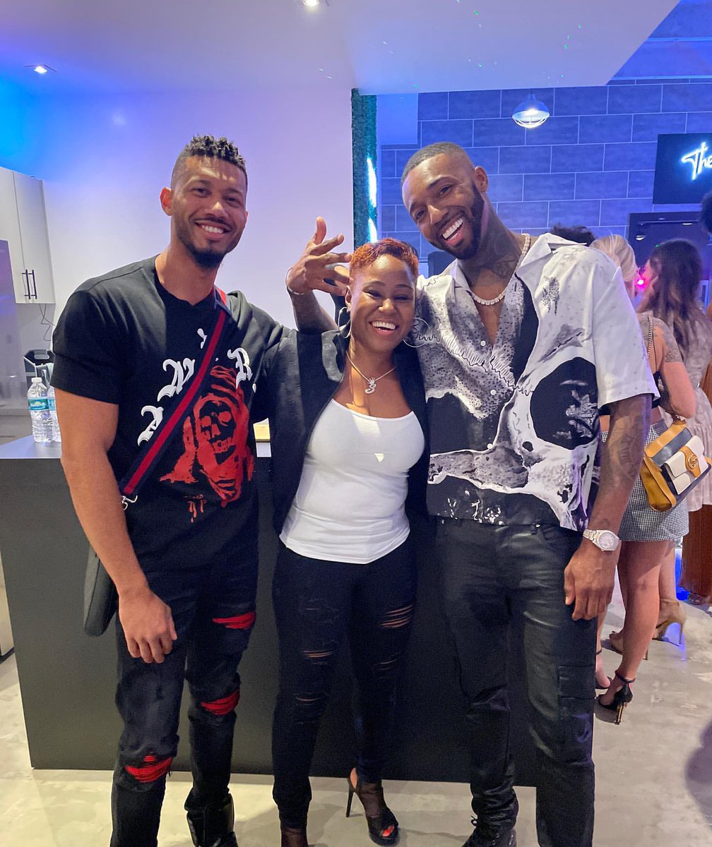 Adrian___Moore's tweet image. 🐐 🐐 🐐‘s