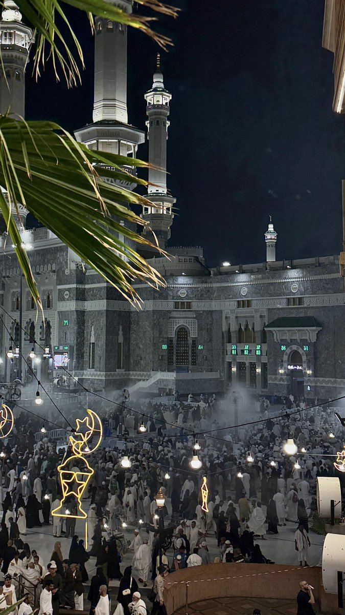 aisha3n's tweet photo. ليت الزّمان كُلّهُ رمضان🌙 https://t.co/0bvtpgUBCy