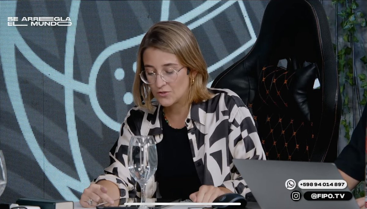 🧠 ¿Usarías la lA como terapeuta? ¿Qué funciones cumple ChatGPT hoy en día?

Mirá la primera entrega de #Captcha, la columna de <a href="/fausbartaburu/">Faustina Bartaburu</a>: youtu.be/1Is82DRnZKs?si…