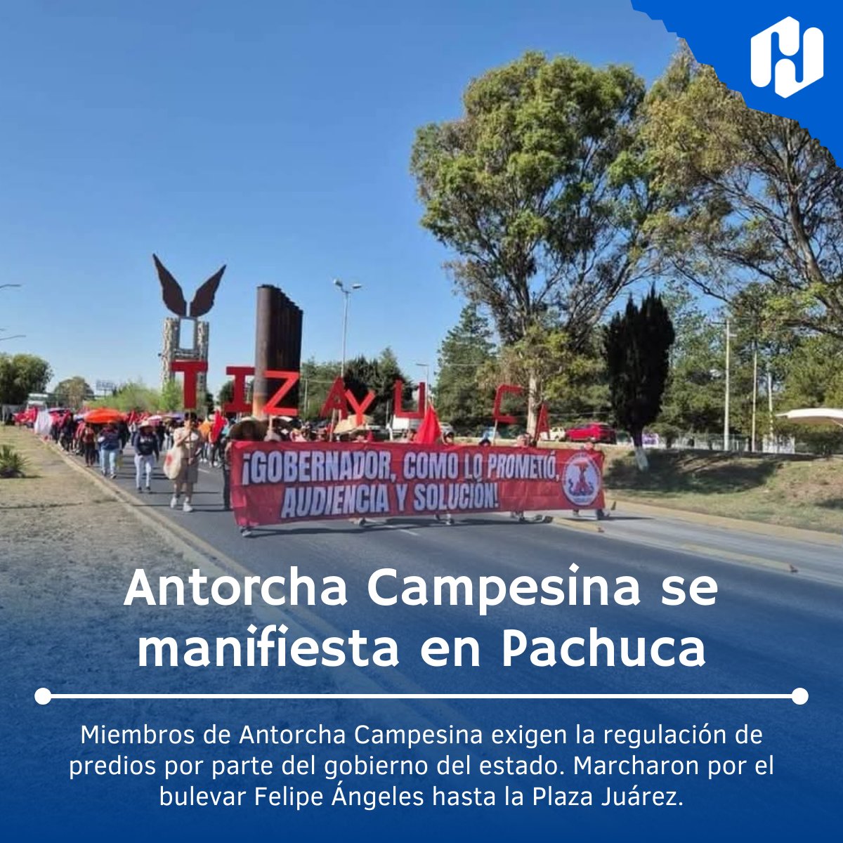 Horizontal_Hgo's tweet photo. #Horizontal
Continúan las manifestaciones en la capital hidalguense, en esta ocasión se trata de integrantes de Antorcha Campesina provenientes de distintos puntos del estado. https://t.co/wAsyMoQ6vS