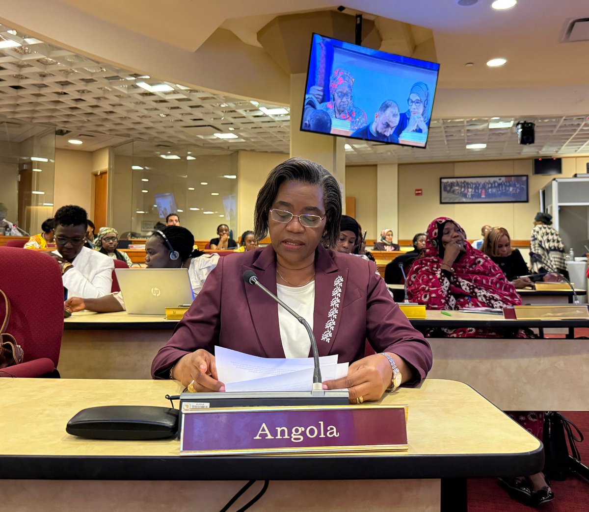 African Union Women, Gender & Youth Directorate (@au_wgyd) on Twitter photo 📢 Happening now
A high-level #CSW69 side event on advancing the ratification of the #AUEVAWGconvention hosted by <a href="/AU_WGYD/">African Union Women, Gender & Youth Directorate</a>, <a href="/AWLNetwork/">AWLNetwork</a>, <a href="/unwomenAU/">UN Women Liaison Office to the AU & UNECA</a>, & <a href="/OAFLAD/">OAFLAD 🌍</a>.
The event will mobilize collective action toward achieving ratification & entry into force of the Convention. 📢 Happening now
A high-level #CSW69 side event on advancing the ratification of the #AUEVAWGconvention hosted by <a href="/AU_WGYD/">African Union Women, Gender & Youth Directorate</a>, <a href="/AWLNetwork/">AWLNetwork</a>, <a href="/unwomenAU/">UN Women Liaison Office to the AU & UNECA</a>, & <a href="/OAFLAD/">OAFLAD 🌍</a>.
The event will mobilize collective action toward achieving ratification & entry into force of the Convention.