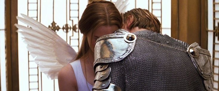 TheCinesthetic's tweet photo. romeo + juliet (1996) https://t.co/nmTkerL9VI