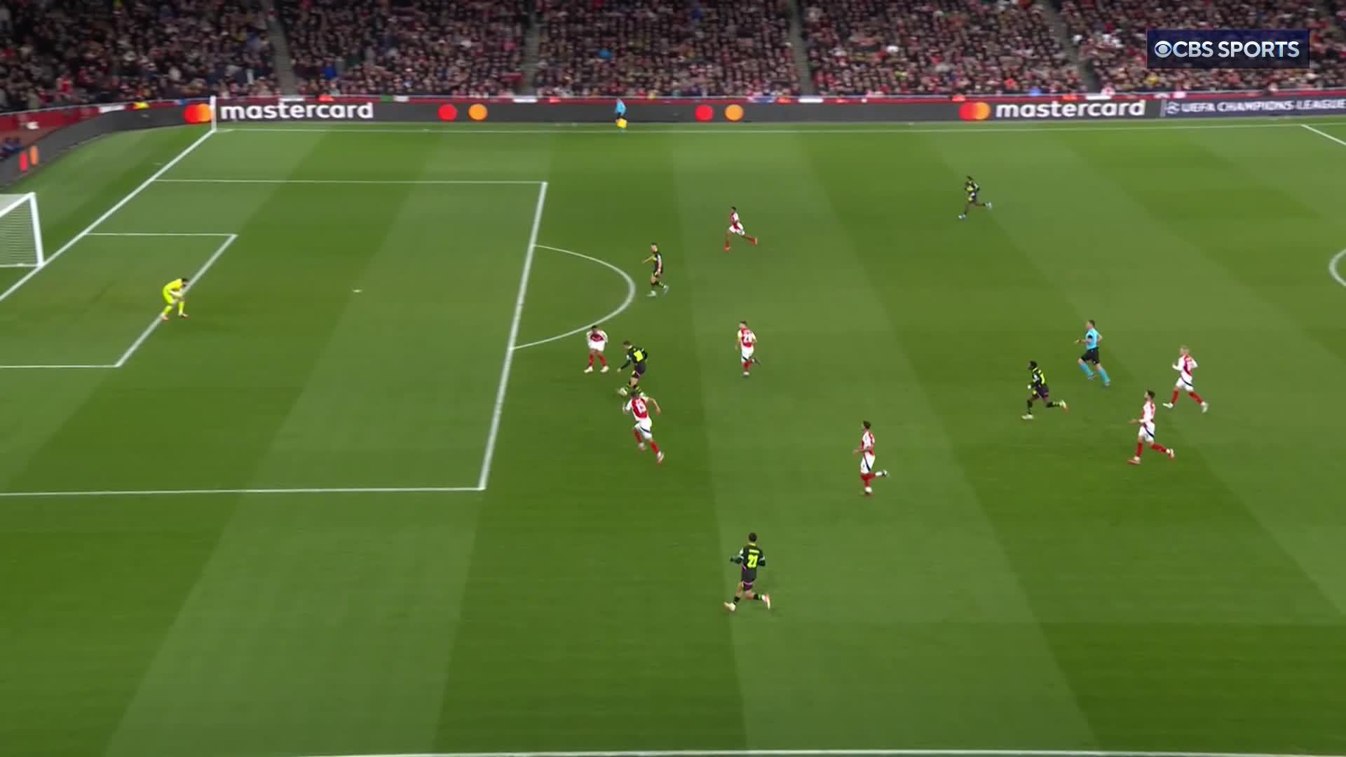 Ivan Perišić caps off lovely build up play with a stunning finish ✨