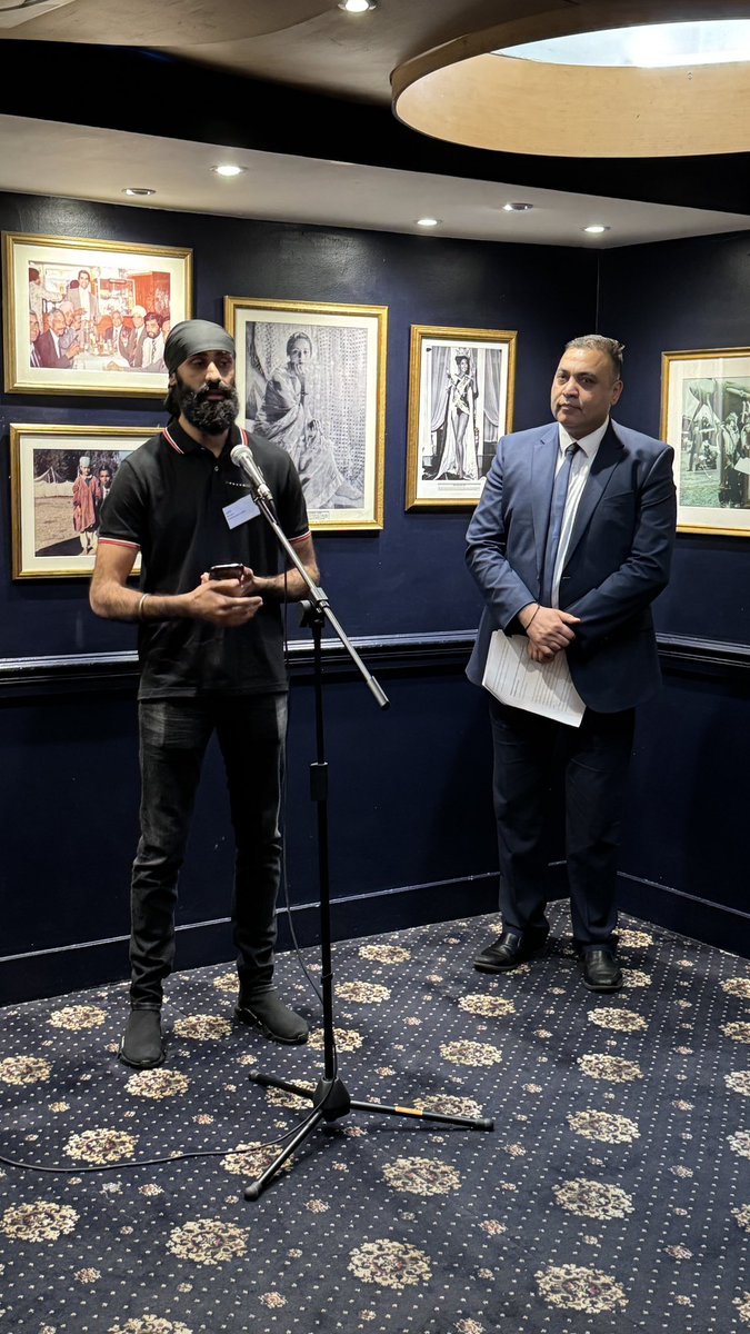 Manjeet Ghataora OBE (@raf_engineer) on Twitter photo Great energy at today’s Armed Forces Diversity Lunch #punjabcoventgarden
Inspiring words from Maj Gen Kendall, Ravi Singh & young boxer Inder Bassi ‘Motivation gets you out of bed, but discipline gets you results.’ A lesson for us all! <a href="/Khalsa_Aid/">Khalsa Aid</a> <a href="/DefenceSikhNW/">Defence Sikh Network UK</a> <a href="/RoyalAirForce/">Royal Air Force</a> Great energy at today’s Armed Forces Diversity Lunch #punjabcoventgarden
Inspiring words from Maj Gen Kendall, Ravi Singh & young boxer Inder Bassi ‘Motivation gets you out of bed, but discipline gets you results.’ A lesson for us all! <a href="/Khalsa_Aid/">Khalsa Aid</a> <a href="/DefenceSikhNW/">Defence Sikh Network UK</a> <a href="/RoyalAirForce/">Royal Air Force</a>