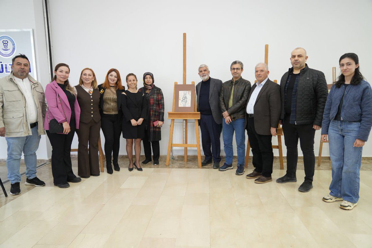 Adıyaman Ses Haber (@adiyamanses) on Twitter photo Adıyaman Üniversitesi Tıp Fakültesi 14 Mart Tıp Bayramı etkinlikleri kapsamında resim sergisine ev sahipliği yaptı.
adiyamanses.com.tr/qCYptMDmHVVy
<a href="/profmehmetkeles/">Prof. Dr. Mehmet Keleş</a>
<a href="/adyu2006/">Adıyaman Üniversitesi (ADYÜ) 🎓</a>
<a href="/Bay_Hakan/">Hakan Çalışkan</a> Adıyaman Üniversitesi Tıp Fakültesi 14 Mart Tıp Bayramı etkinlikleri kapsamında resim sergisine ev sahipliği yaptı.
adiyamanses.com.tr/qCYptMDmHVVy
<a href="/profmehmetkeles/">Prof. Dr. Mehmet Keleş</a>
<a href="/adyu2006/">Adıyaman Üniversitesi (ADYÜ) 🎓</a>
<a href="/Bay_Hakan/">Hakan Çalışkan</a>