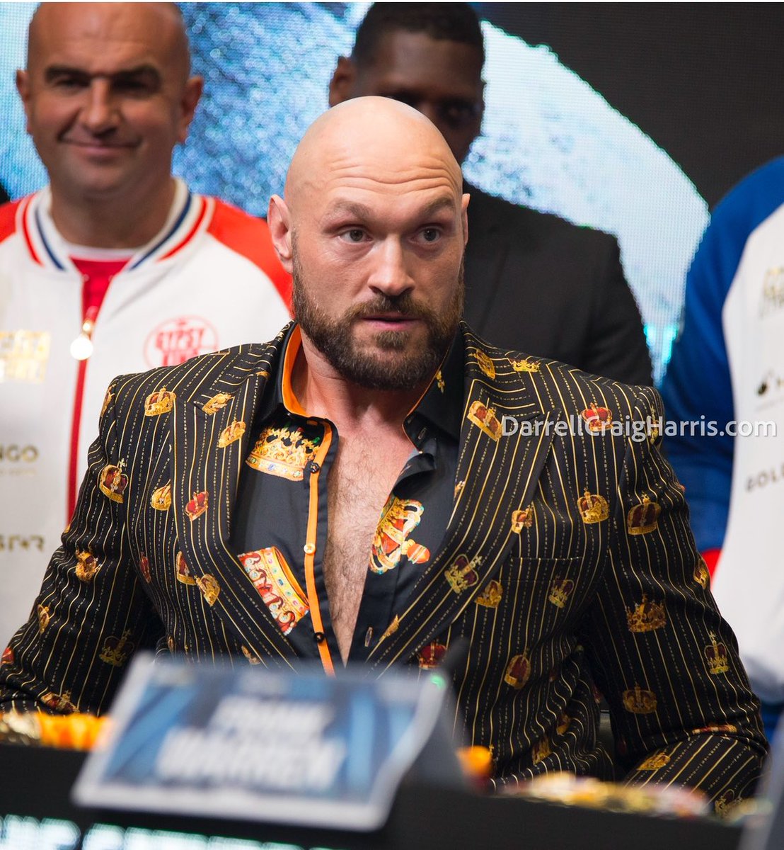 DarrellCBassist's tweet image. Shooting pics at Wembley with heavyweight champ Tyson Fury #boxing #toprank #tysonfury